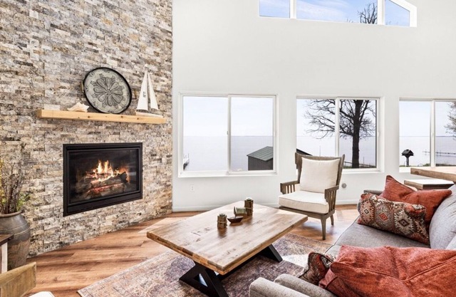 Unwind Lakeside: Your Hideaway Retreat at Mille Lacs Lake