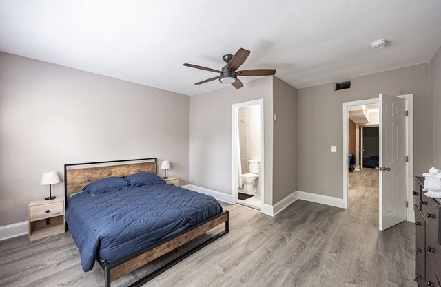 Updated 2BR Apartment in DC near transportation