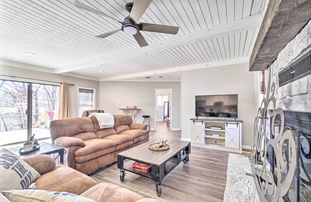 Updated Afton Cottage w/ Dock & Lake Access!