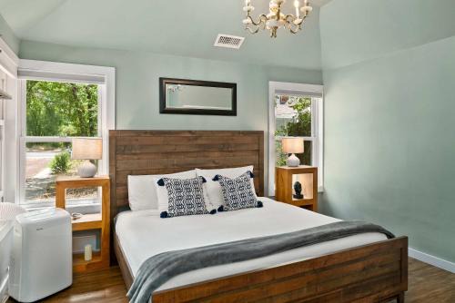 Updated Downtown home next to NAU