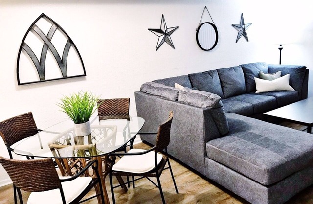 🌟Actualizado Fairfield Glade Condo 🌟w / King Size bed, pet friendly, Wifi, ¡y más!
