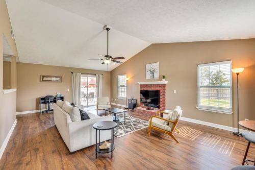 Updated Home with Patio and Yard in Panama City!