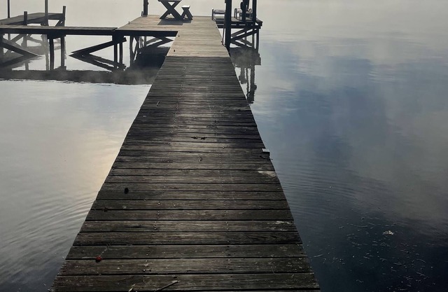 Updated lakefront 3 bedroom, 2 bathroom home on Lonestar Lake
