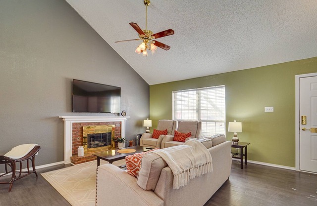 Updated Lubbock Vacation Rental with Yard!