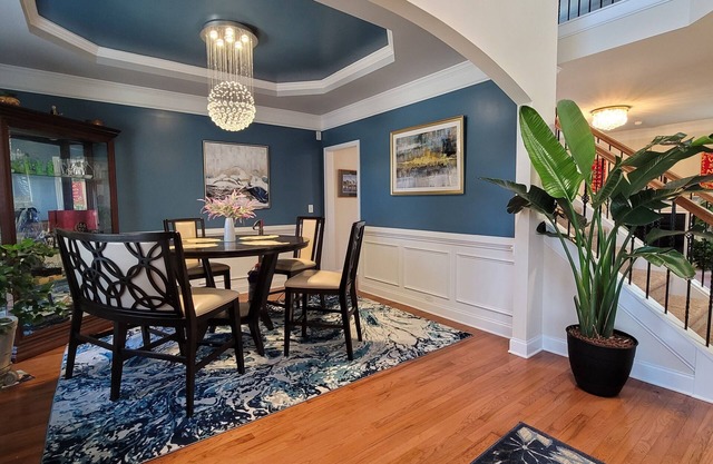 Updated, Spacious 6br/4ba -Simpsonville