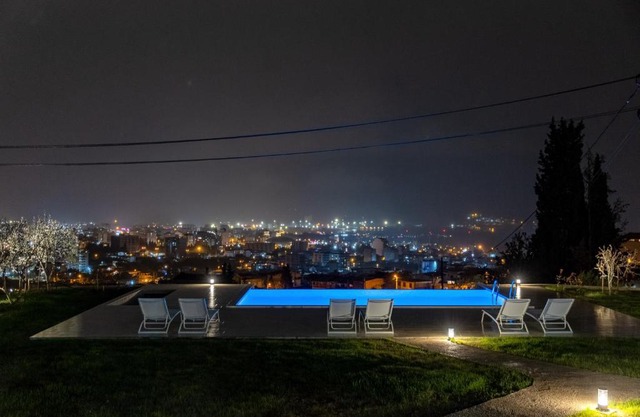Uphill Glavanovic Villas