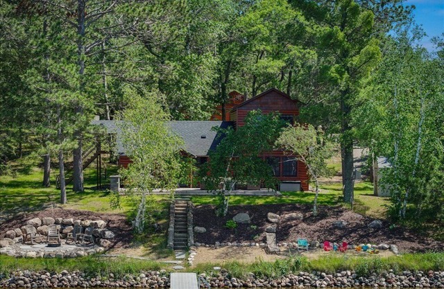 Upper Hay- Sandy beach|Water toys|guest cottage