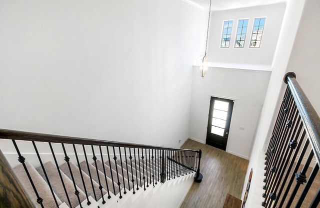 Upscale 5BR Katy Home, Sleeps 10 w/ Space & Style!