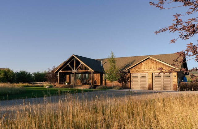 Upscale Cabin Retreat 6-bedroom, Gourmet Kitchen, King Suites, Teton Vistas