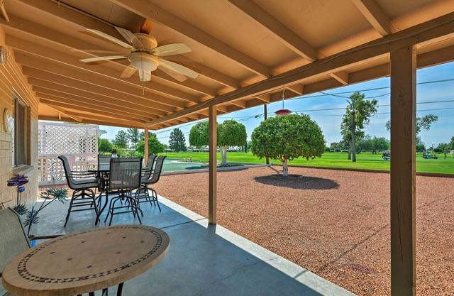 NUEVO Luxe Sun City Home w / Yard en South Golf Course