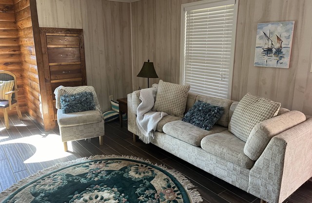 Upstairs, Lake Executive Suite