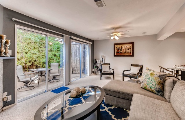 Uptown acogedor 2 + 2 w / patio y acceso Katy-trail!