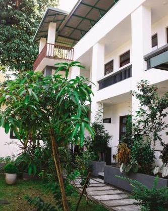 URALSURF HOUSE