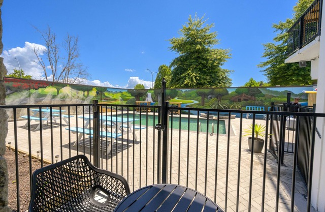 Urban Lounge Sleepery