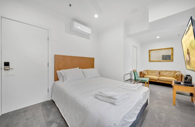 Urban Oasis: Prime Access to Melbourne’s CBD