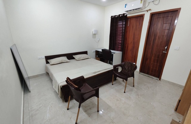Urban Oasis Suites 1BHK Short/Long Stays