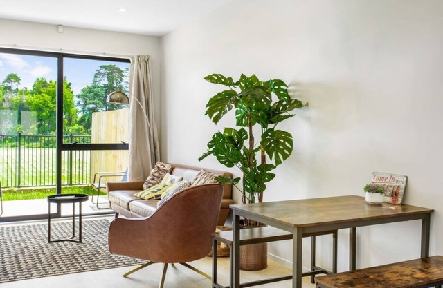 Urban Pulse Townhouse with parking