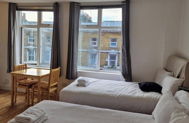 Urban Retreat Studio Apartment in London