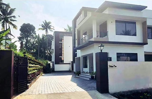 Urbane Cove