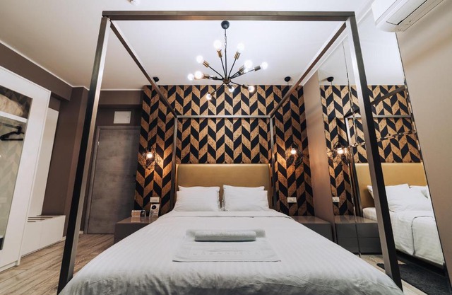 Urbanista Hotel & Bar