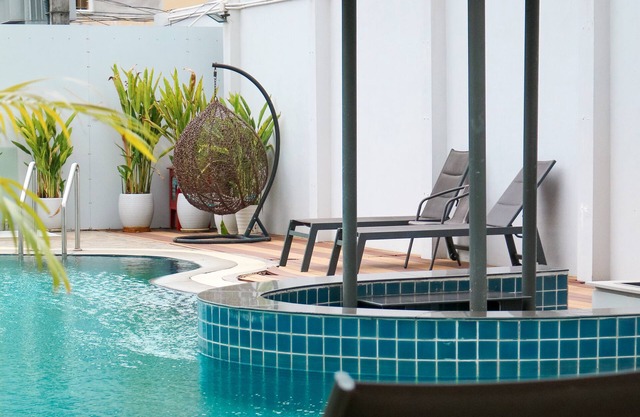 Urbanite Hotel