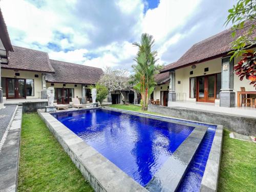 Urbanview Hotel Lilis Cempaka Mas Guesthouse