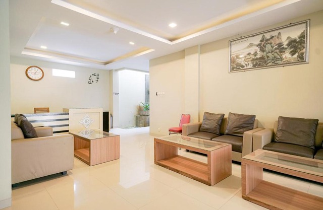 Urbanview Hotel Syariah Ratu Kuring Gisting by RedDoorz