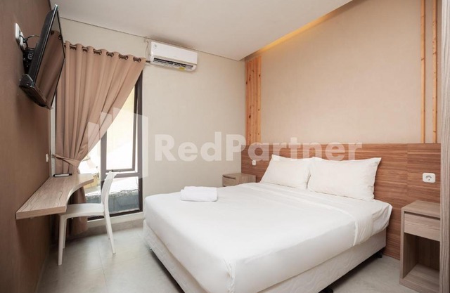 Urbanview Syariah Caseira Citra Raya