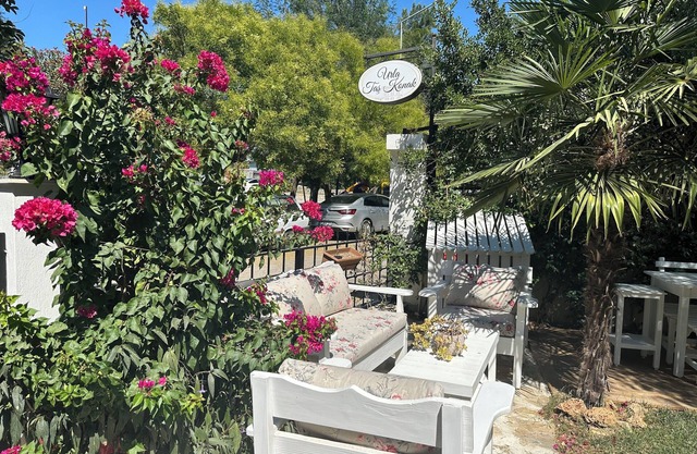 Urla Taş Konak Otel