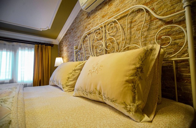 Urla Zeytin Otel