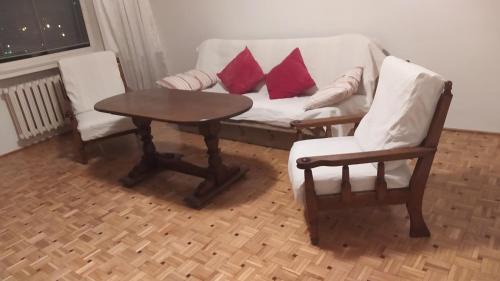 Uroczy apartament z bezpłatnych parkingiem