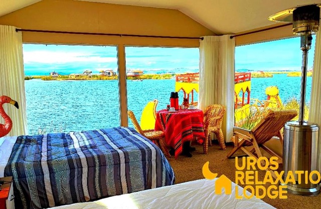 Uros Relaxation Lodge