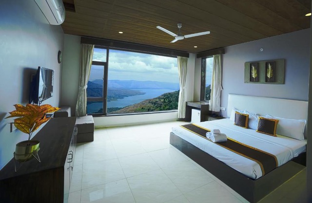 Useeka Resort