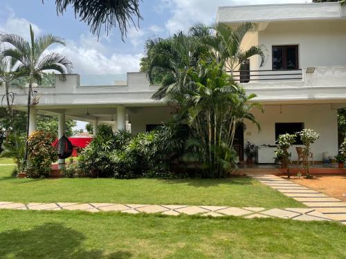 ustav farmhouse