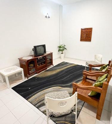 Ustaz Zul Homestay, Taman Tunku Sarina, Jitra