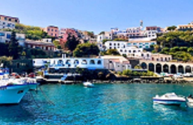 Ustica Mia- isola di Ustica