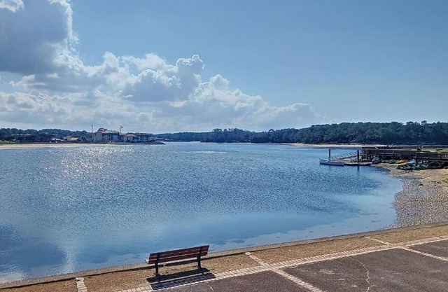 V- Landes 08-Vieux Boucau Appartement 3 pièces pour 4 personnes dans une résidence au bord du lac marin