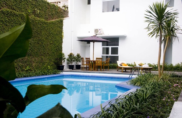 V Residence Kemang