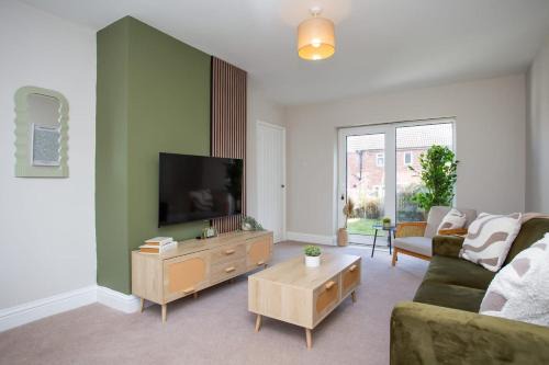 Vacant Nests The Wynd Spacious Home Parking