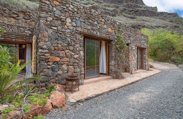 Apartamento de vacaciones 'La Reunión' con piscina compartida, terraza compartida y Wi-Fi