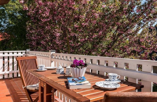 Vacation apartment "Ahrenshooper Landhaus 04"