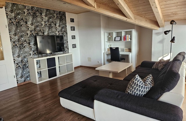 Vacation apartment/apartment for 6 guests with 100m² in Steingaden (296995)