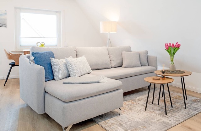 Vacation apartment/apartment for 3 guests with 33m² in Neustadt (287859)