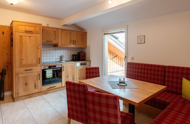 Vacation apartment/apartment for 6 guests with 60m² in Ainring (265321)