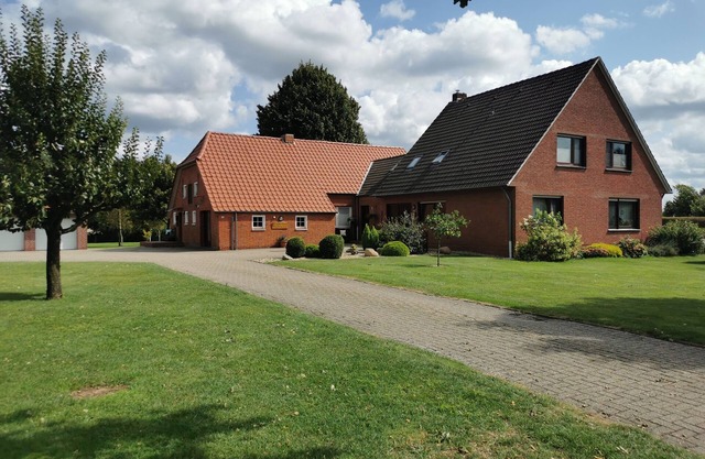 Vacation apartment/apartment for 4 guests with 90m² in Surwold (131221)