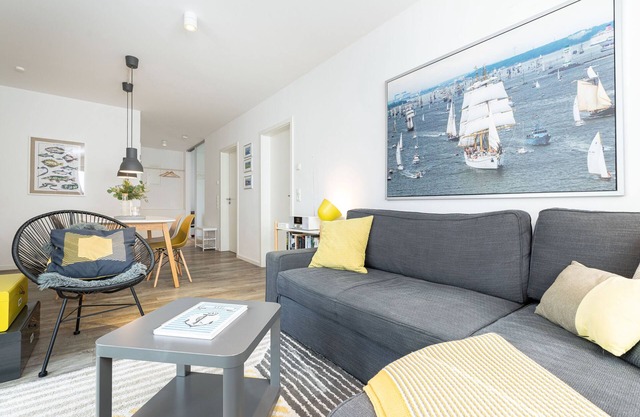 Vacation apartment/apartment for 6 guests with 68m² in Laboe (294411)