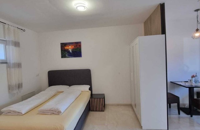 Vacation apartment Selo A