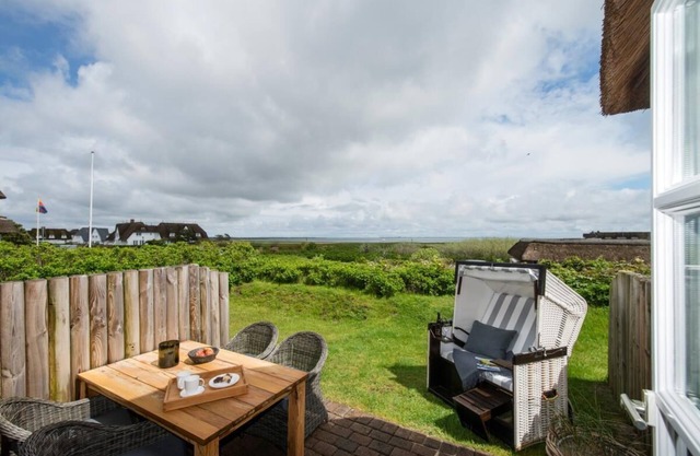 Vacation apartment Wattnest, Wattblick with beach chair, Rantum, Sylt