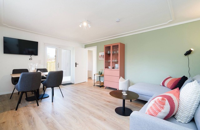 Vacation apartment Düne 9: A cozy retreat in Niendorf by the sea