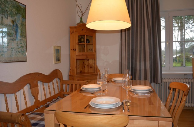Vacation apartment for 4 people on the ground floor with large garden